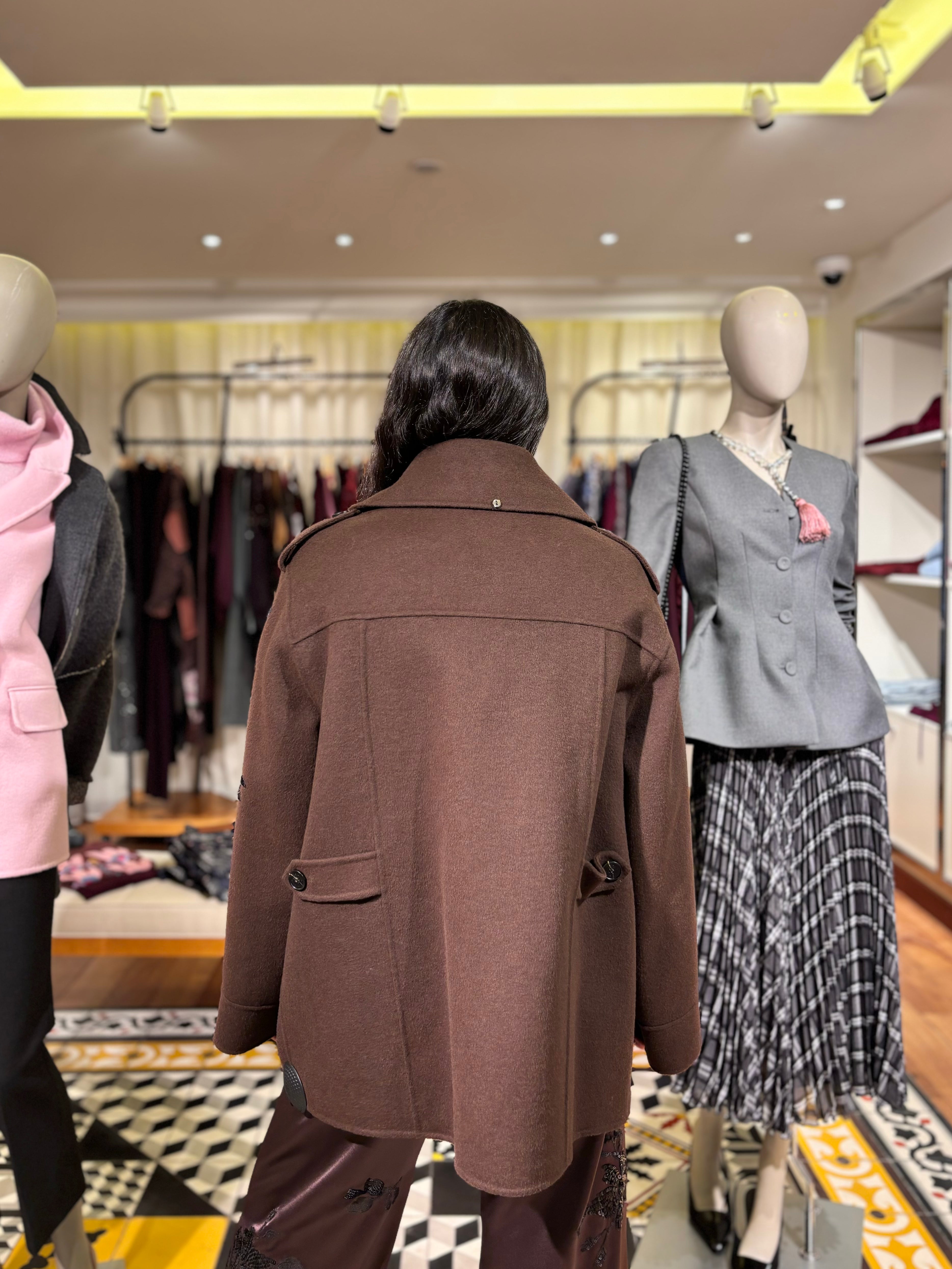 Caban brodé sequins